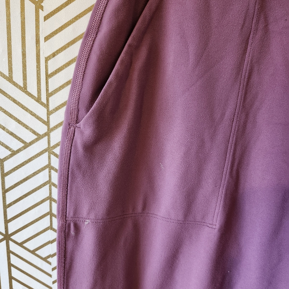 Lululemon Bundle - Picture 13 of 16